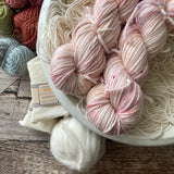 On The Round : Plush DK