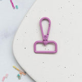 Colorful Swivel Hooks: 1"