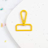 Colorful Swivel Hooks: 1.5"