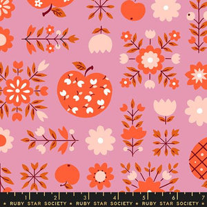 Calico Apples - Kiss $12.99/ Yard