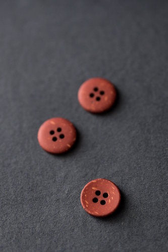 Merchant & Mills Buttons -Brick Speckles 18mm